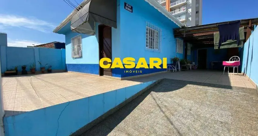 Casa térrea com 2 dormitórios à venda no Centro – São Bernardo/SP