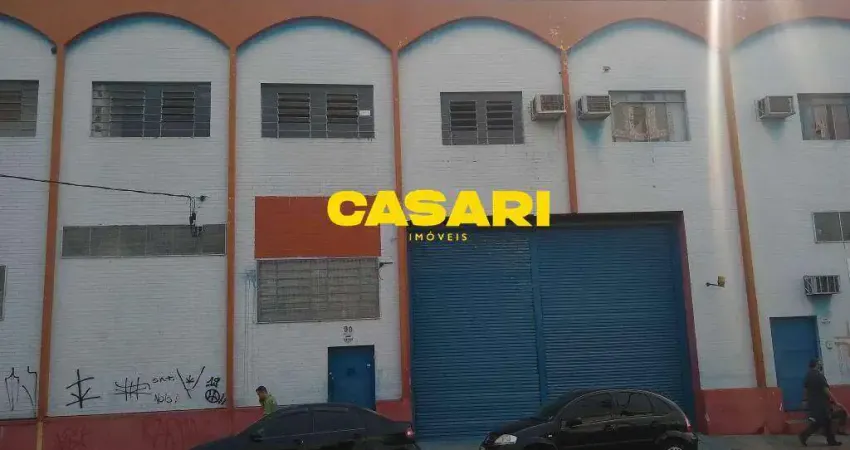 Galpão à venda, 3700 m² - Cerâmica - São Caetano do Sul/SP