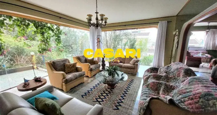 Sobrado alto padrão com 7 dormitórios e piscina à venda – 735 m² – vila euclides