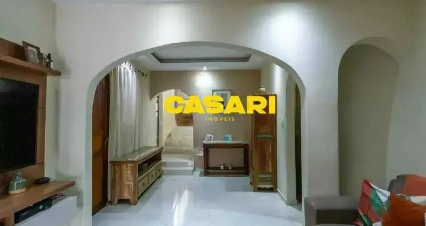 Sobrado à venda com 3 dormitórios e 2 vagas no taboão, são bernardo do campo – 159 m²