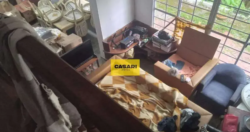 Casa Espaçosa com 5 Suítes e Natureza Privativa no Riacho Grande - São Bernardo do Campo