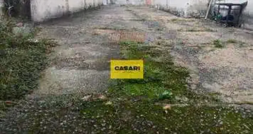 Terreno à Venda na Divisa de Santo André com São Caetano do Sul — Oportunidade Única para Investidores e Construtores!