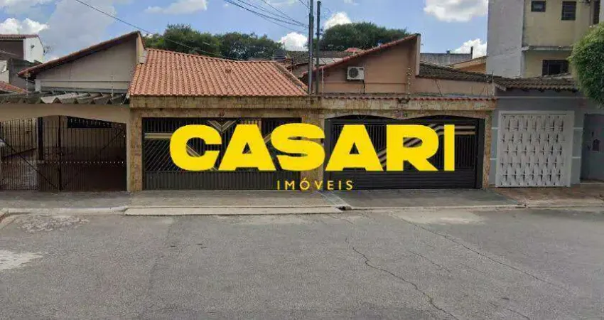 Casa Térrea com 3 Dormitórios, Suíte e Área Gourmet em Rua Sem Saída – Localização Privilegiada
