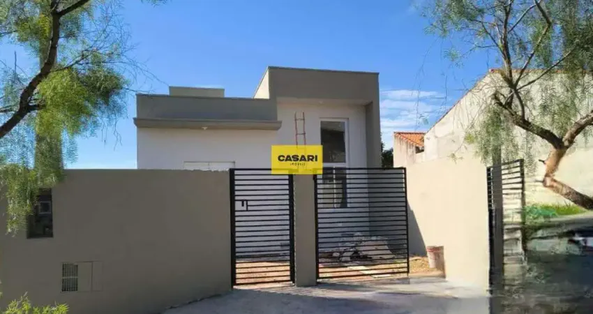 Casa á venda com 2 dormitórios em bairro planejado- Aceita programa minha casa minha vida