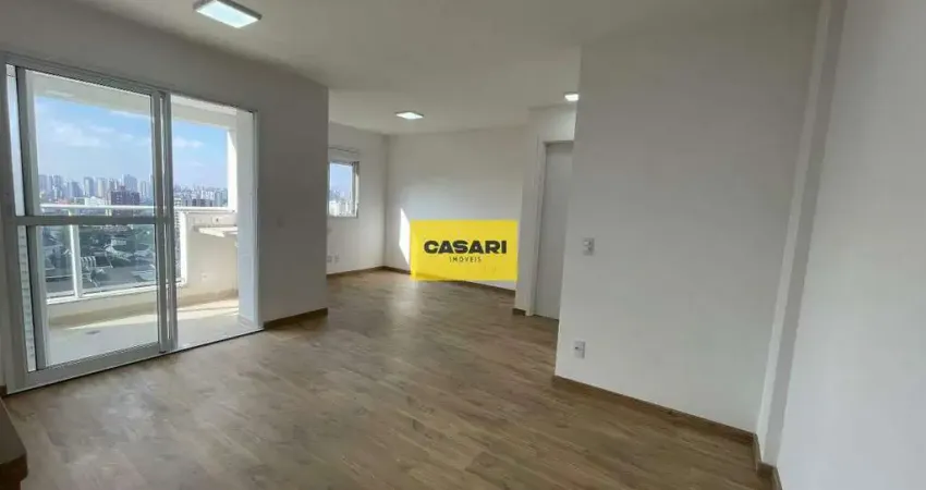 Apartamento 1 dormitório com suíte e sacada gourmet para locação – condomínio clube completo