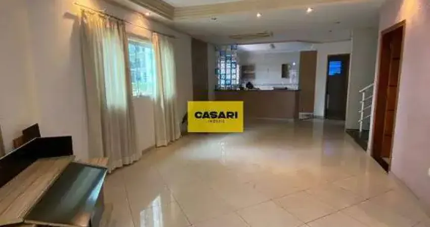 Sobrado à venda no centro de diadema com 212m², 3 dormitórios (2 suítes), escritório e churrasqueira