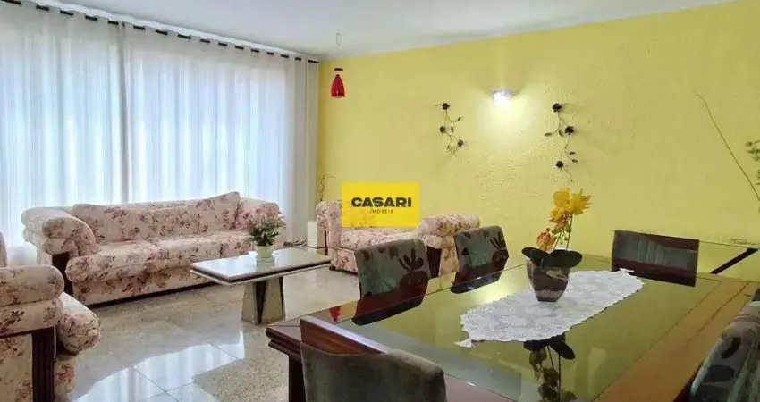 Sobrado com 4 dormitórios à venda no rudge ramos – 450m², 1 suíte, churrasqueira e 5 vagas