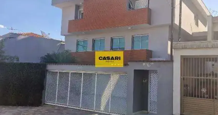 Sobrado de alto padrão com 4 dormitórios, piscina e sauna – segurança e lazer completo