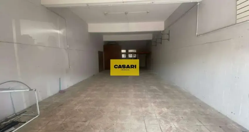 Salão comercial para locação em avenida movimentada – amplo espaço com 2 banheiros e copa