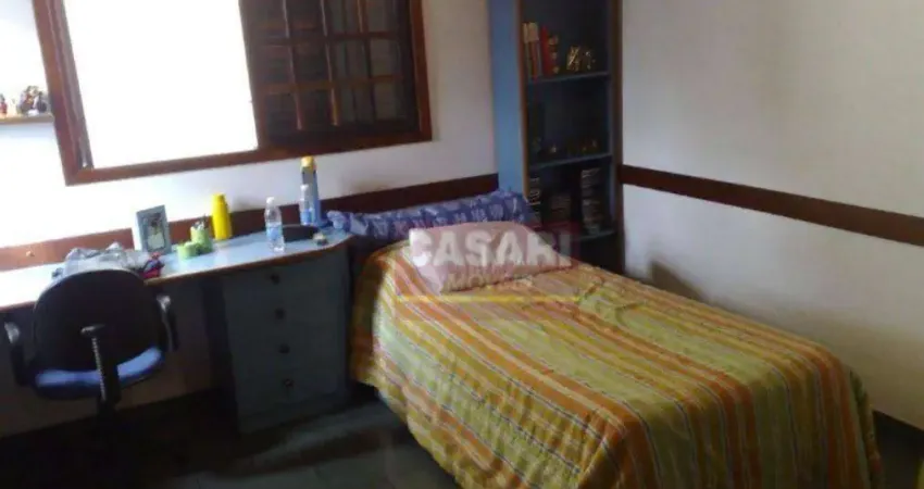 Sobrado com 4 dormitórios à venda, 250 m² - Vila Euclides - São Bernardo do Campo/SP