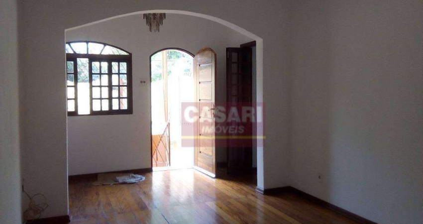 Sobrado à venda, 220 m² por R$ 755.000,00 - Baeta Neves - São Bernardo do Campo/SP