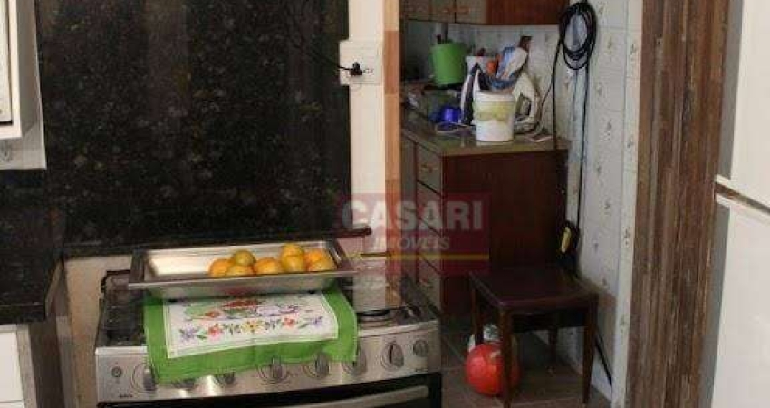 Sobrado com 3 dormitórios à venda, 172 m² - Taboão - São Bernardo do Campo/SP