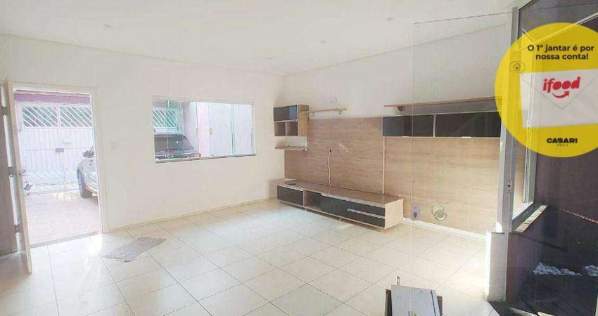 Sobrado com 3 dormitórios à venda, 156 m² por R$ 580.000,00 - Jardim Las Vegas - Santo André/SP