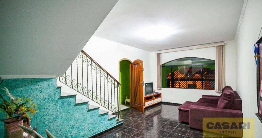 Sobrado com 3 dormitórios à venda, 185 m² por R$ 530.000,00 - Jardim Las Vegas - Santo André/SP