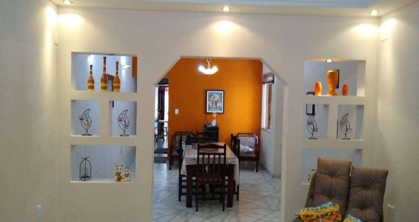 Sobrado com 3 dormitórios à venda, 182 m² por R$ 560.000,00 - Jardim Las Vegas - Santo André/SP