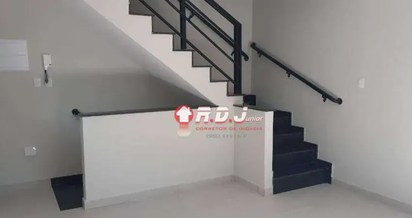 Village com 2 dormitórios à venda, 96 m² por R$ 600.000,00 - Campo Grande - Santos/SP