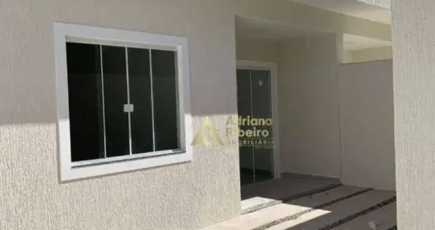 Casa com 2 dormitórios à venda, 63 m² por R$ 315.000,00 - Guriri - Cabo Frio/RJ