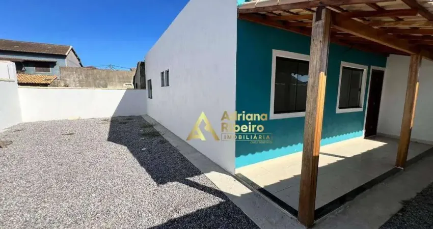 Casa com 2 dormitórios à venda, 58 m² por R$ 240.000,00 - Unamar - Cabo Frio/RJ