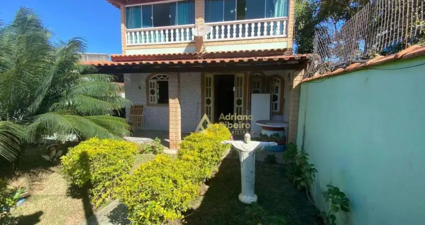 Casa com 3 dormitórios à venda, 220 m² por R$ 198.000,00 - Unamar - Cabo Frio/RJ