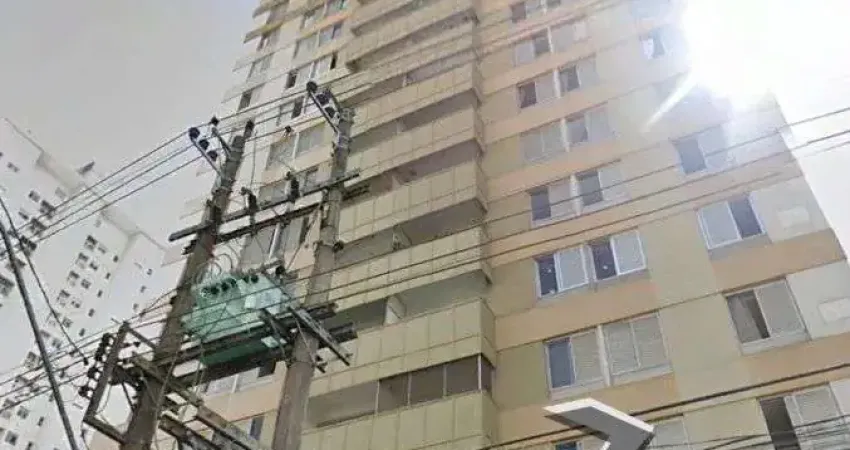 Apartamento AMPLO com 2 vagas de garagem e 3 dormitórios sendo 1 suíte - 120 m² -