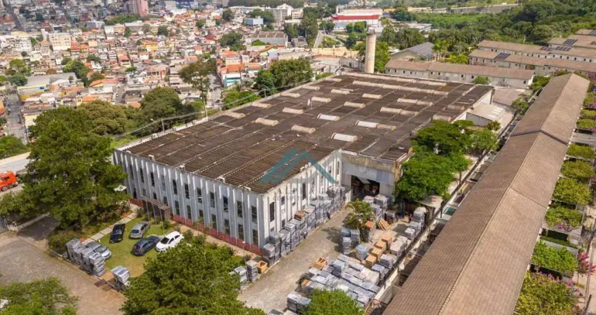 Galpão à venda, 4634 m² por R$ 38.000.000,00 - Jardim Regina Alice - Barueri/SP
