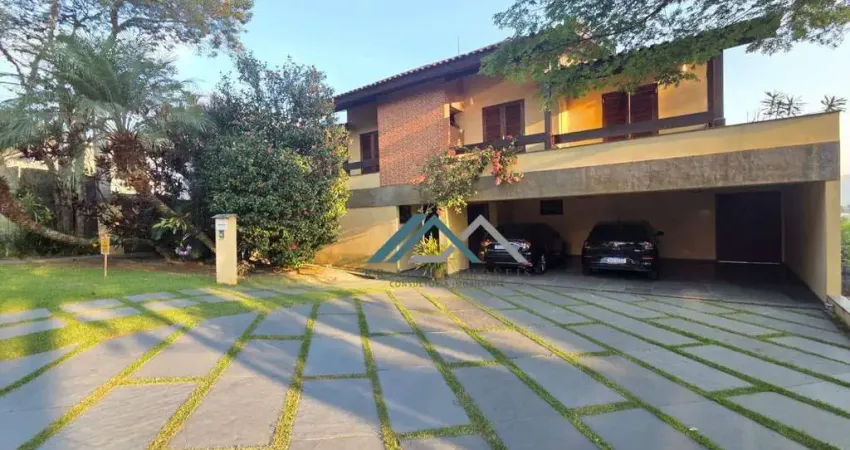 Casa com 4 dormitórios, sendo 2 suítes à venda, 504 m² por R$ 3.500.000 - Residencial Dez (Alphaville) - Santana de Parnaíba/SP