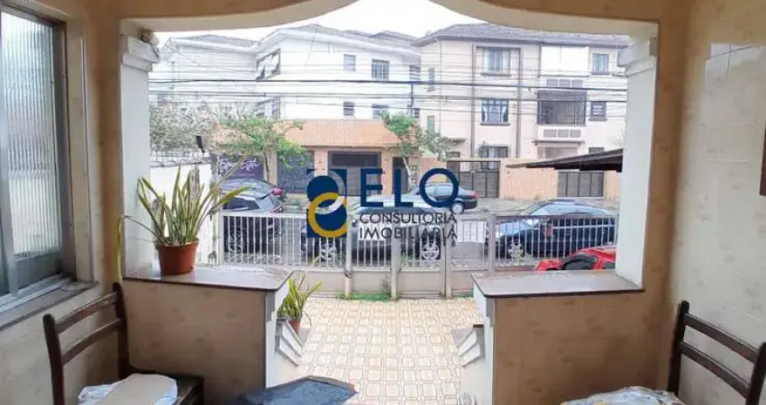 Casa (SOBRADO) à venda em Santos-SP, na Vila Belmiro: 3 quartos, 1 sala, 2 banheiros, 3 vagas de garagem, 190,61 m².