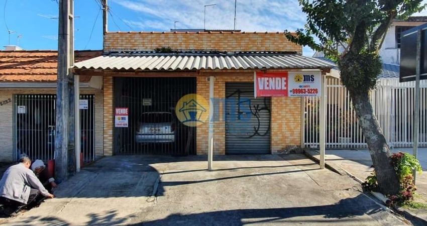 Casa com 2 quartos à venda na Rua Cascavel, 2816, 2816, Boqueirão, Curitiba