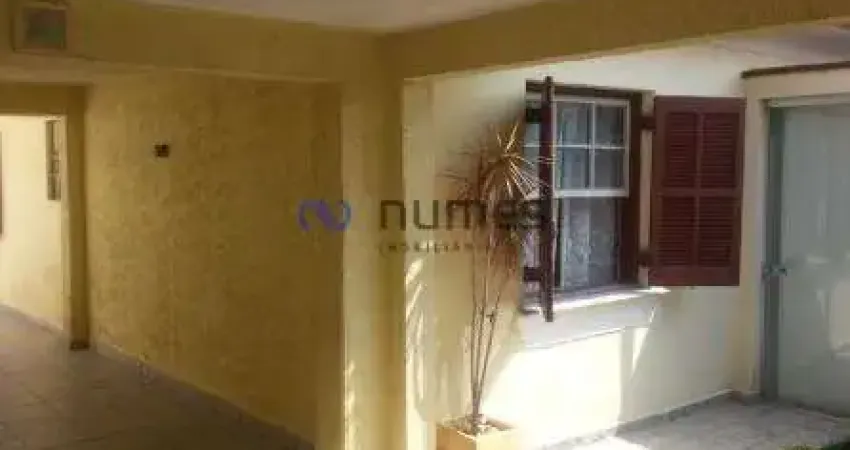 Casa em Cresciúma  -  Caieiras