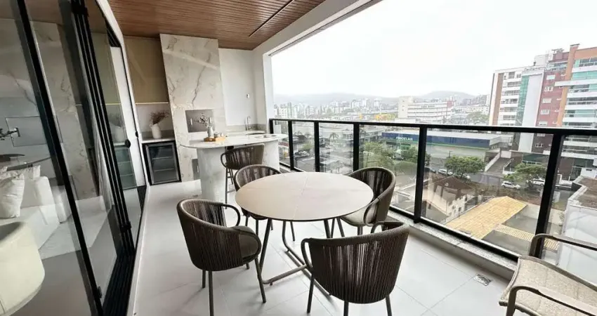 Impecável apartamento à venda em Joinville-SC, bairro Santo Antônio: 3 quartos, 3 suítes, 3 salas, 4 banheiros, 2 vagas, 270m².