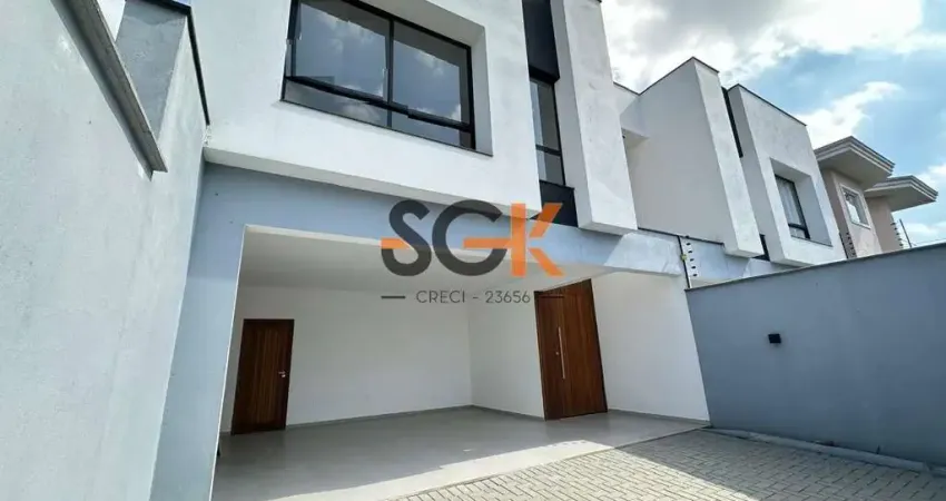 Sobrado Geminado Exclusivo com 3 Suítes 2 vagas cobertas no Iririú