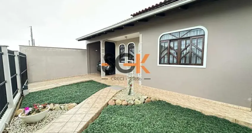 Casa com piscina no bairro nova brasília - espaço, conforto e lazer para sua família