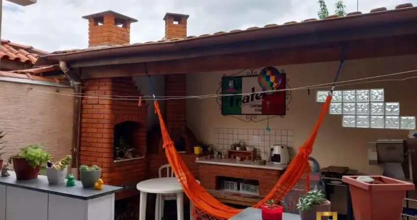 Casa com 2 quartos à venda na Rua Augusta, Jardim Maria Tereza, Barueri