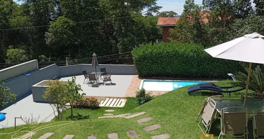 Casa em condomínio fechado com 3 quartos para alugar na Rua Albânia, São Fernando Residência, Barueri