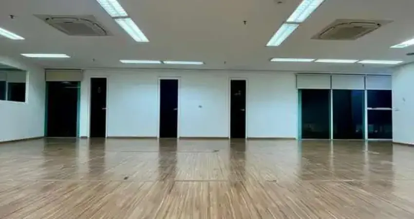 Sala comercial à venda na Alameda Madeira, 222, Alphaville Centro Industrial e Empresarial/Alphaville., Barueri