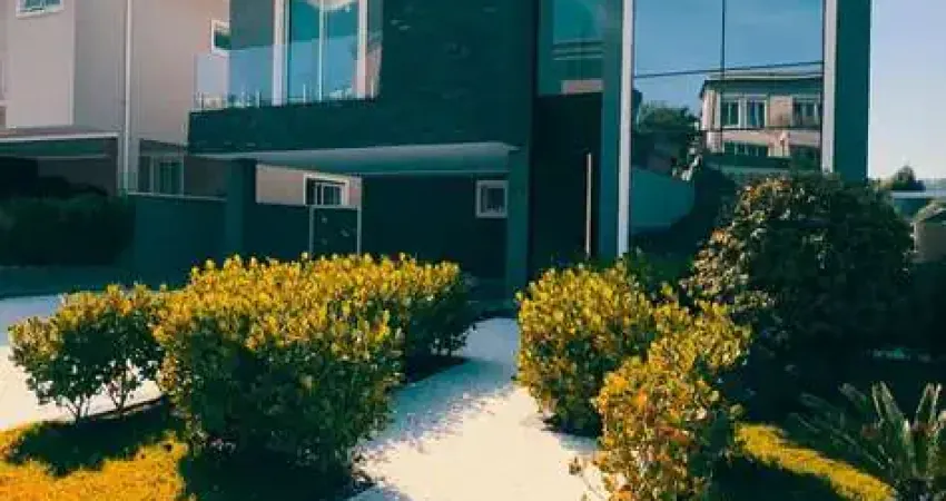 Casa em condomínio fechado com 4 quartos à venda na Rua Toulon, Tamboré, Santana de Parnaíba