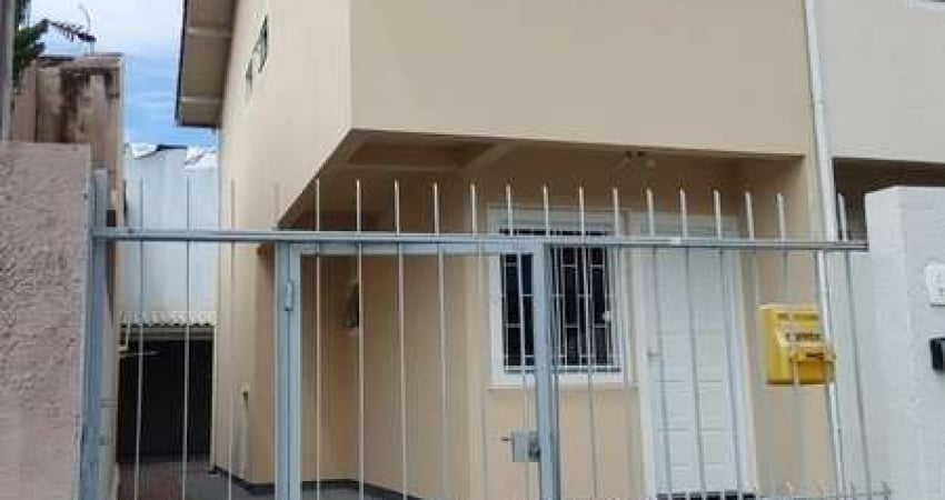 SOBRADO Á VENDA NO BAIRRO SÃO SEBASTIÃO PALHOÇA
