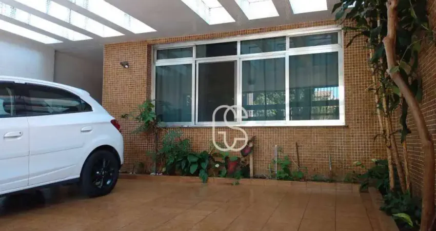 Sobrado com 3 dormitórios à venda, 172 m² por R$ 960.000,00 - Vila Augusta - Guarulhos/SP