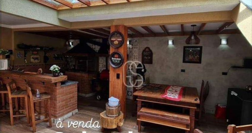 Sobrado com 3 dormitórios 1 suíte 3 vagas à venda, 215 m² por R$ 920.000 - Jardim Vila Galvão - Guarulhos/SP