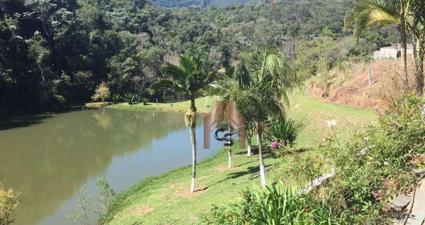 Sítio com 3 dormitórios à venda, 224000 m² por R$ 1.900.000,00 - Zona Rural - Nazaré Paulista/SP