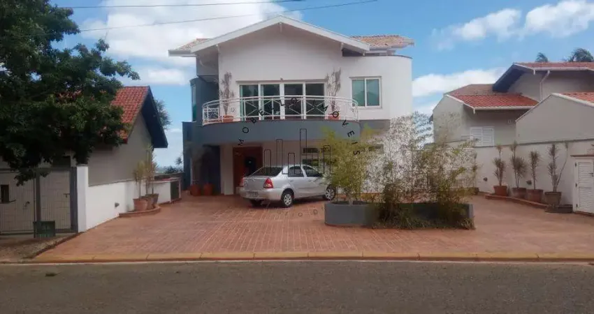 Casa à venda em Campinas, Loteamento Caminhos de São Conrado (Sousas), com 3 suítes, com 404 m²