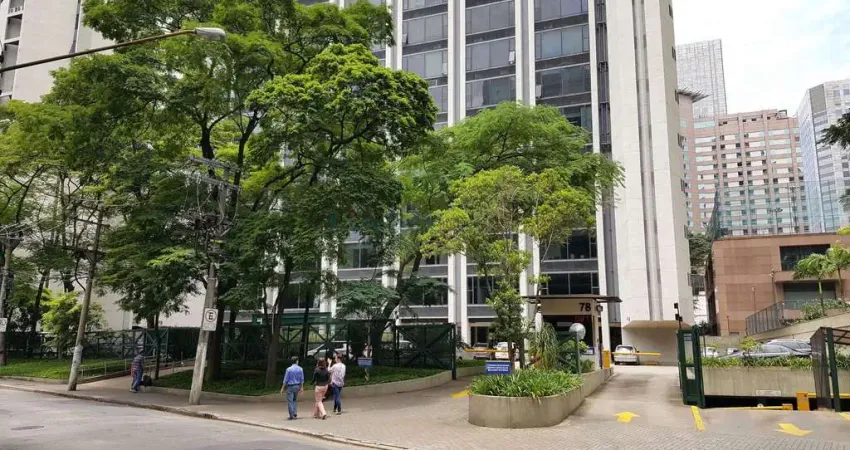 Casa comercial para alugar na Cidade Monções, São Paulo 