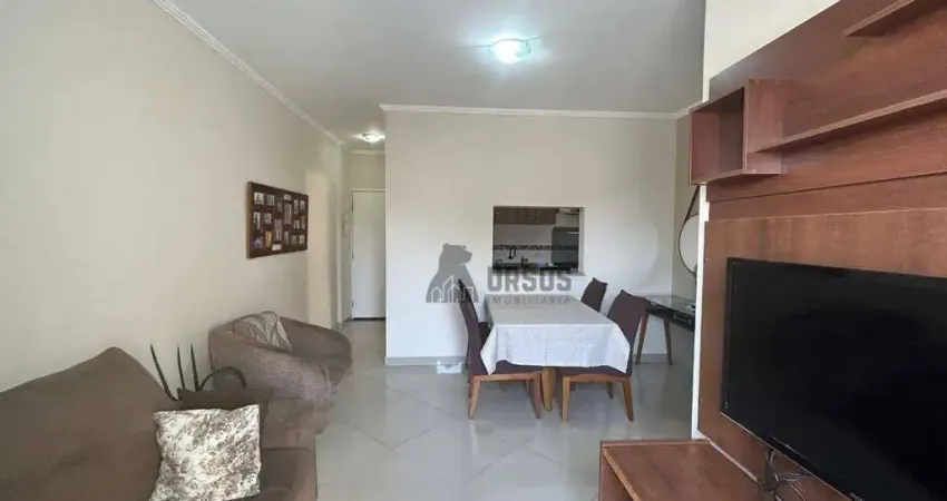 Apartamento com 3 dormitórios à venda, 72 m² por R$ 320.000,00 - Jardim Jaraguá - Taubaté/SP