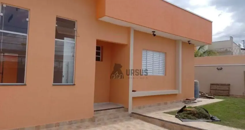 Casa com 3 dormitórios à venda, 80 m² por R$ 425.000,00 - Piracangaguá (Chácara Flórida) - Taubaté/SP