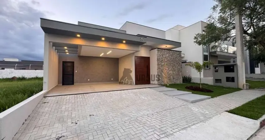 Casa em condomínio fechado com 3 quartos à venda na Rua Taubaté, 7000, Residencial Ouroville, Taubaté