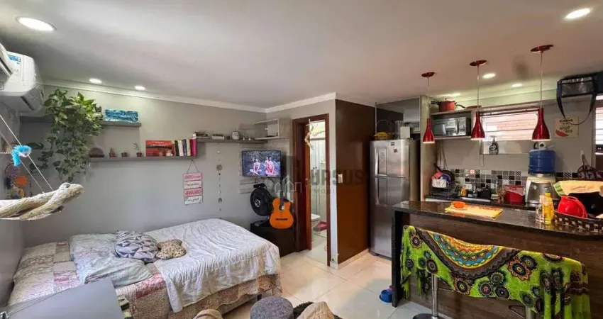 Kitnet com 1 dormitório à venda, 27 m² por R$ 290.000 - Umuarama