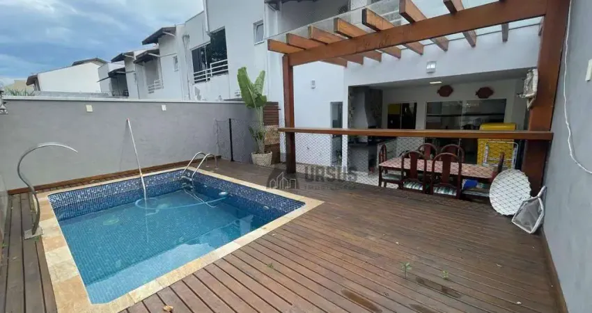 Sobrado com 3 dormitórios à venda, 190 m² por R$ 720.000,00 - Condomínio Villagio das Flores - Taubaté/SP