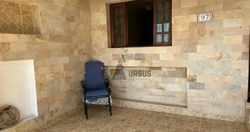 Sobrado Residencial à venda, Vila Iapi, Taubaté - SO0060.