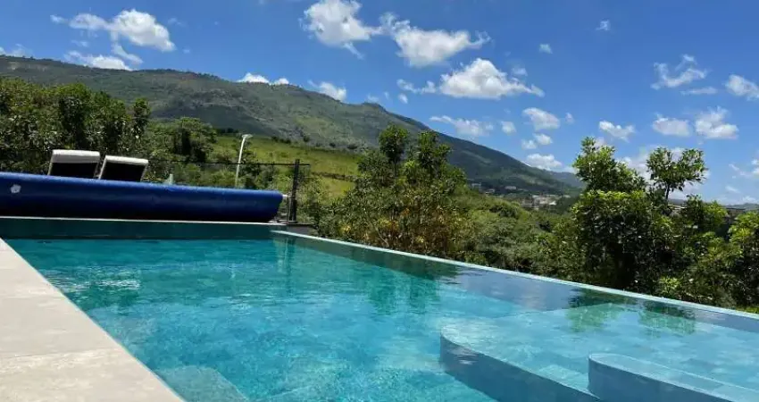 Casa nova térrea no Condomínio Itapora em Atibaia SP, 3suites piscina churrasqueira.