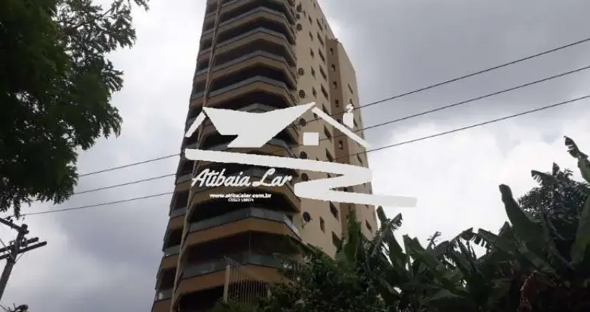Apartamento de alto padrão no Centro de Atibaia. Apartamento com ótima distribuição dos ambientes, seus 300 m2 proporcionam ambientes amplos